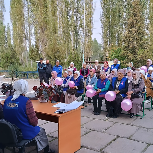 "Өз кан басымынды билип ал", "Сен үйдүн кутусун.Аялзат"